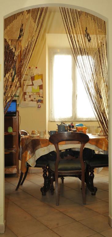 B&B Orti Di Trastevere Roma Exterior foto